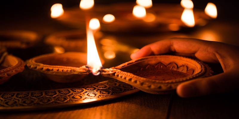 Article on Diwali festivities
